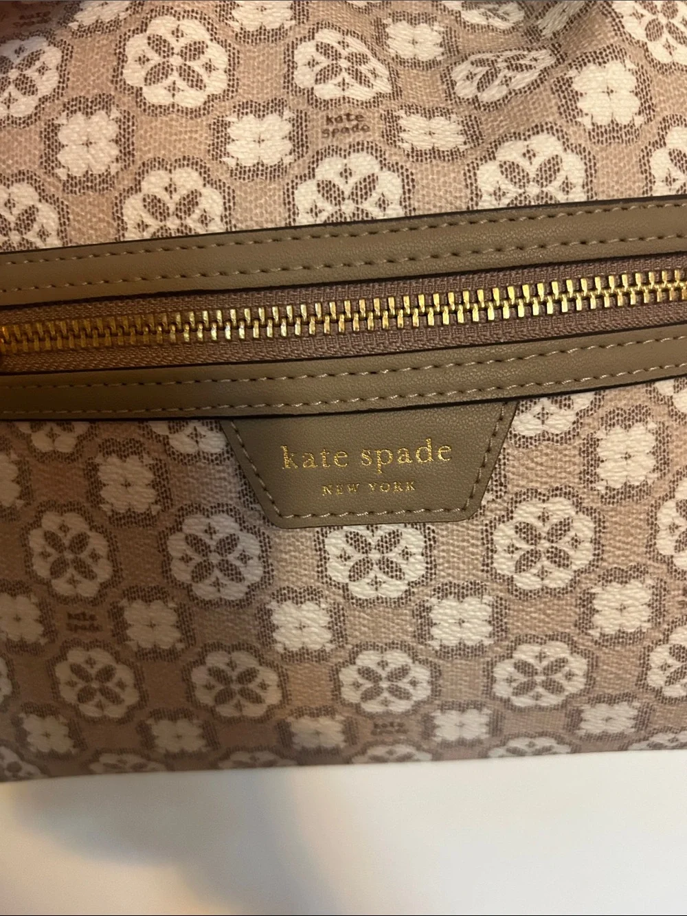 kate spade adjustable closure